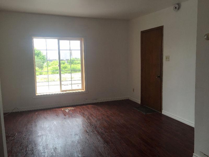 New renovated 2 BDRM Main Floor Apt in downtown Alexandria