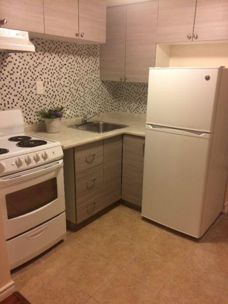 Nice bachelor apartment with full bathroom available from Sept.1