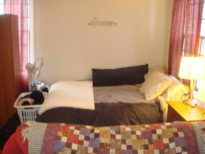 Large downtown Bach available June 1