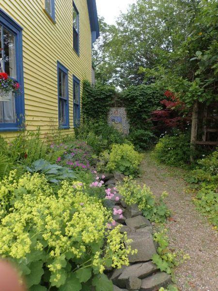 Beautiful residential/commercial opportunity In Annapolis Royal