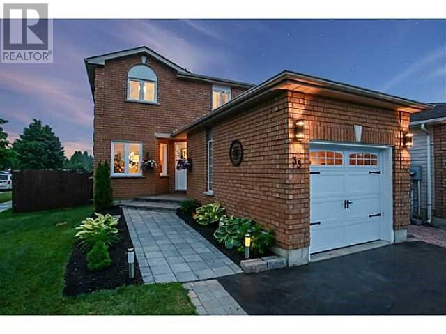 35 Victorway Dr   House for sale!
