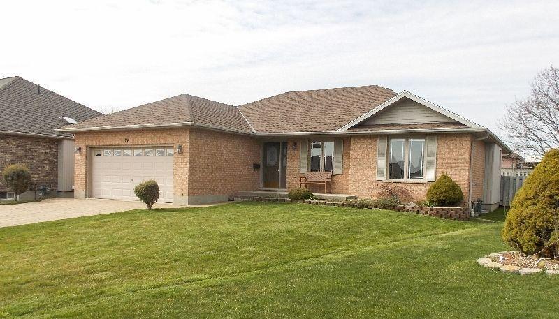 Beautiful Ranch home in Belmont. (Not far from Dorchester, 401)
