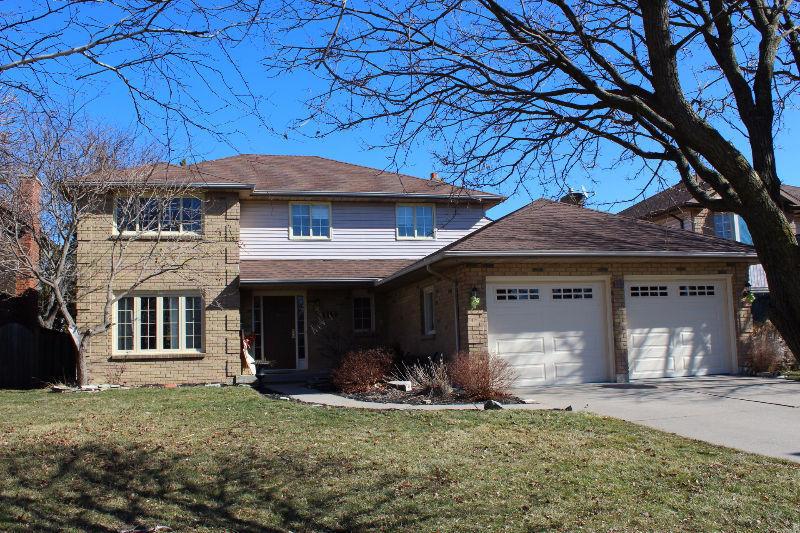 EXECUTIVE CLASSIC IN 