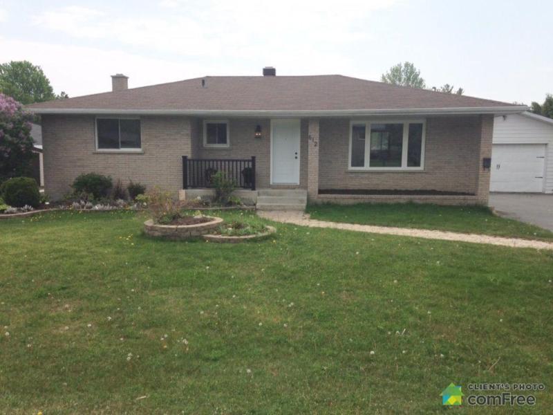 $289,900 - Bungalow for sale in