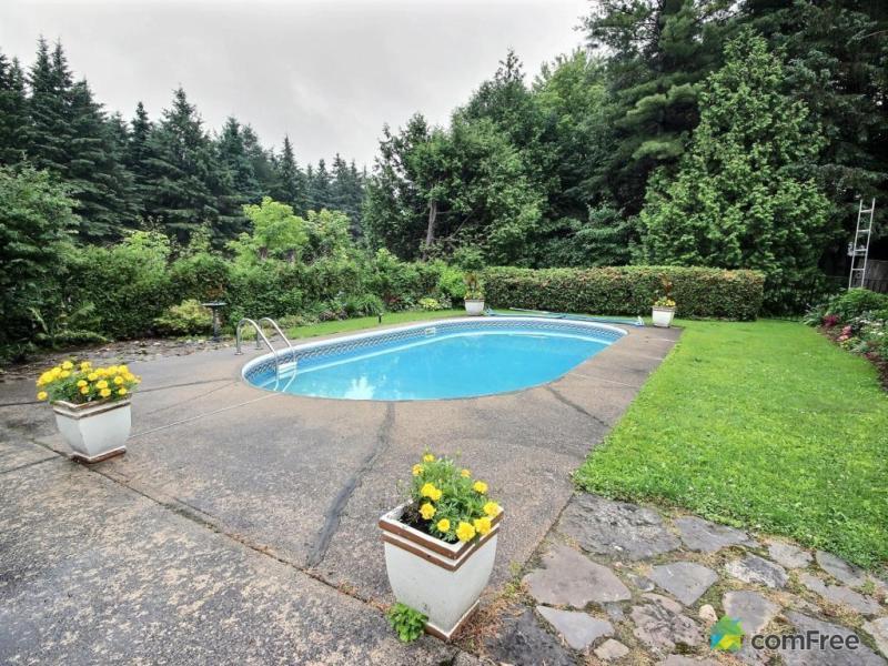 $455,000 - Country home for sale in L'Orignal