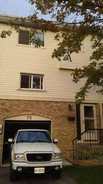 3 Bedroom Townhouse for Rent