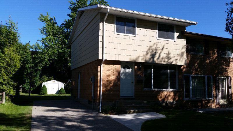 3 Bdrm House in Fergus for Rent