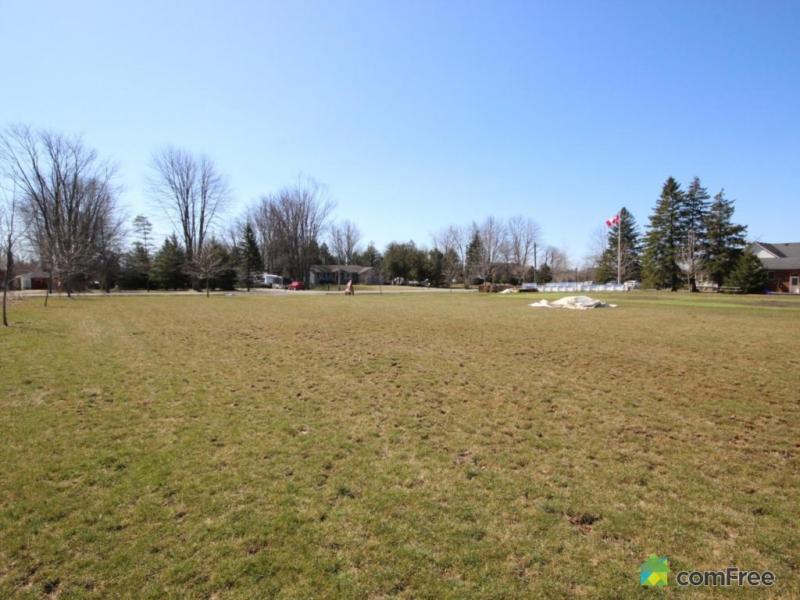 $399,999 - Residential Lot for sale in Ancaster