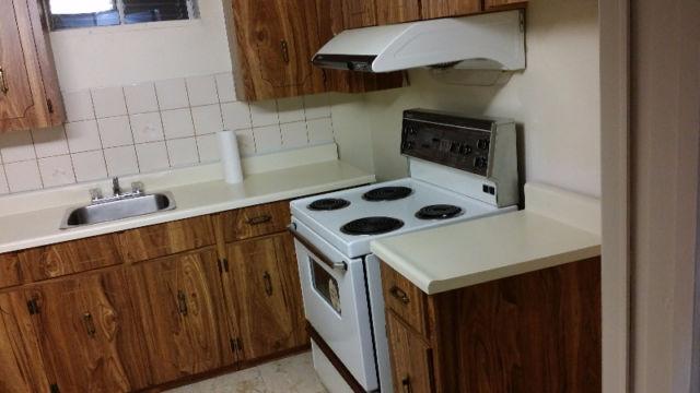 Large room 4 rent close to downtown , Only $475 ASAP