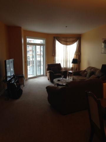 Nice and clean room for rent in a three bedroom condo in