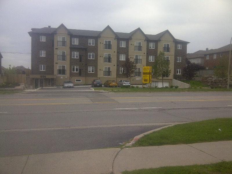 Ancaster 1 bedroom 886 Golf Links Rd