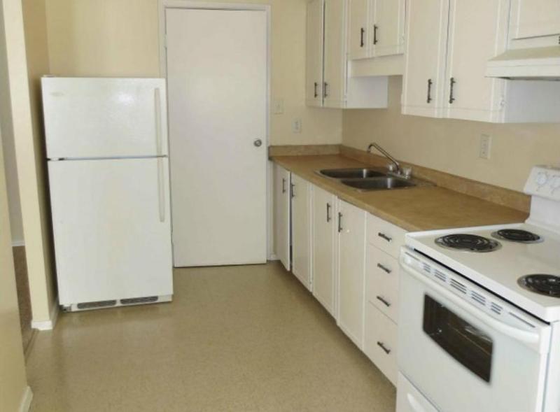 Bright and Spacious 1-3 Bedroom Suites Available!