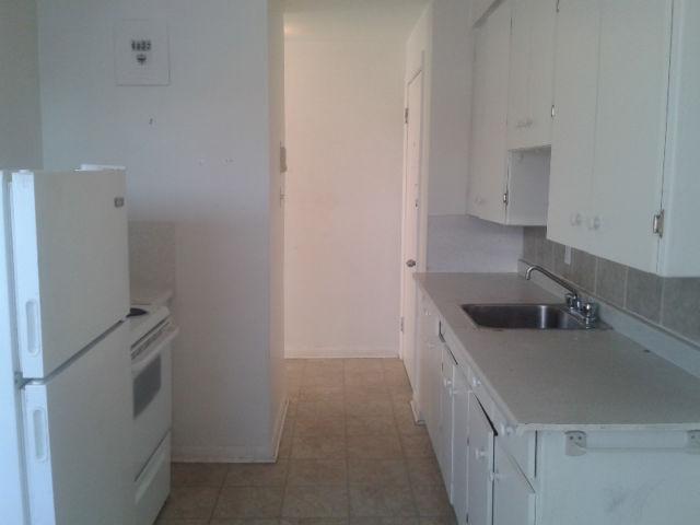 AVAILABLE AUGUST 1ST-850 CLARENCE ST.,