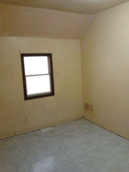 $900 Beautiful 2 bedroom apartment for rent