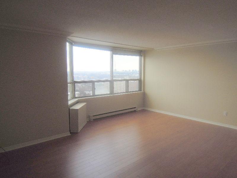 Totally renovated 2 bedroom condo by river & hospitals