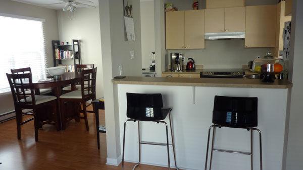 Are you ready to end the house hunting? 2 bedroom in downtown