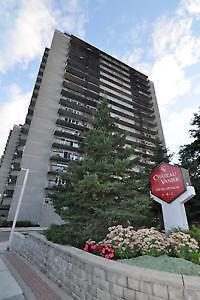 Deluxe Penthouse 2BDR Apartment in Vanier - $1,900/month