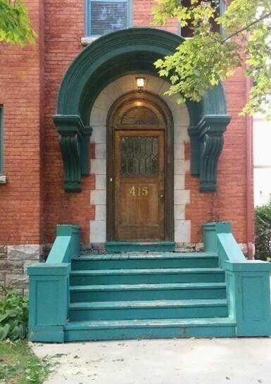 Sandy hill huge 2 bdrm! Walk to  university!