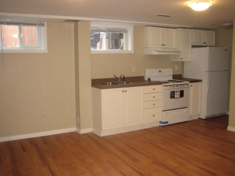 Spacious 2 BDRM - all inclusive w/parking - July 1st