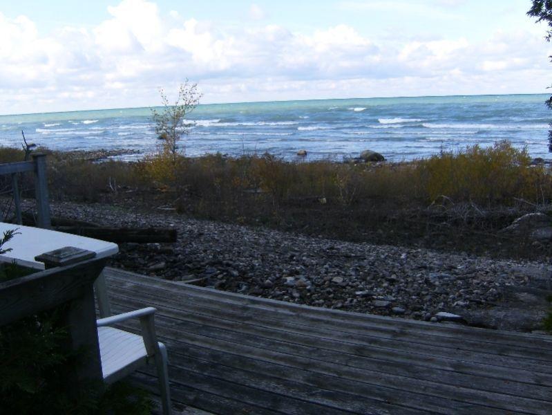 Kincardine WATERFRONT 2 bedroom apartment