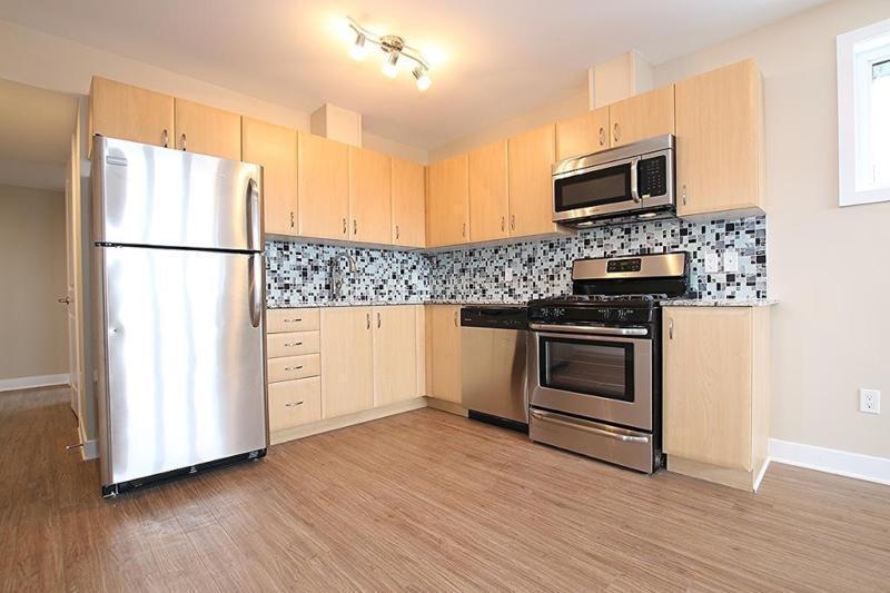 3 Bedroom Condo - Rockcliffe / New Edinburg