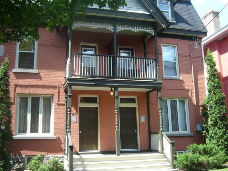 SANDY HILL - LARGE 4 BEDROOM - MAY 1ST - Russell Ave
