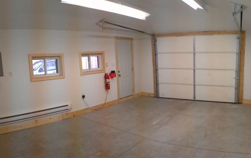 Garage Workshop for Rent