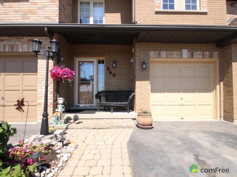 $420,000 - Townhouse for sale in
