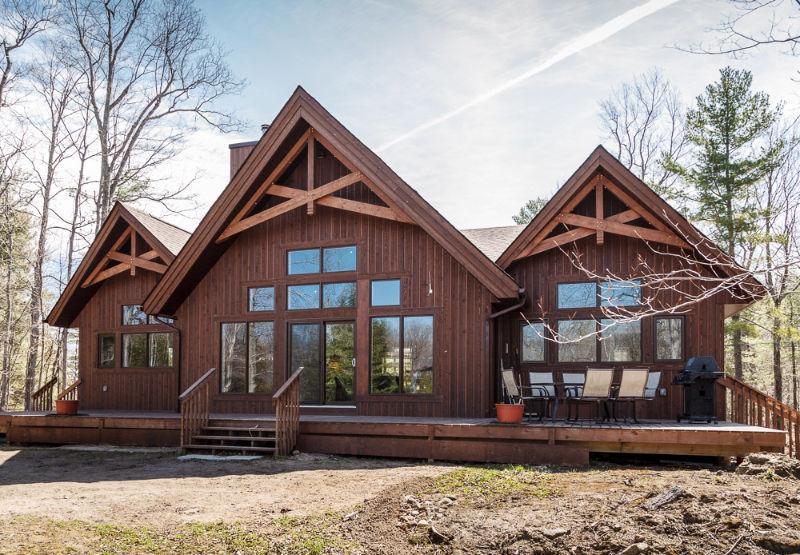 Post & Beam Rideau Lakes Home For Sale