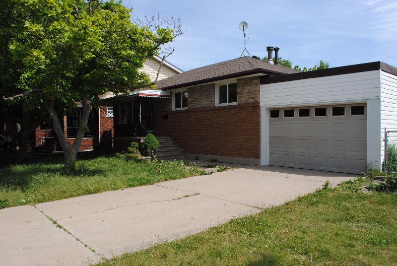 FULL BRICK 3 BDRM RANCH IN SOUTH WALKERVILLE