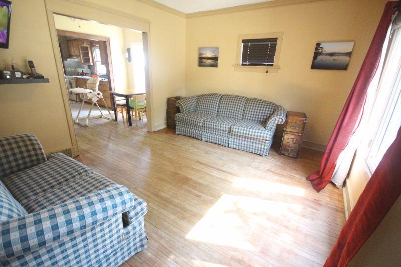 MOVE IN READY STARTER HOME