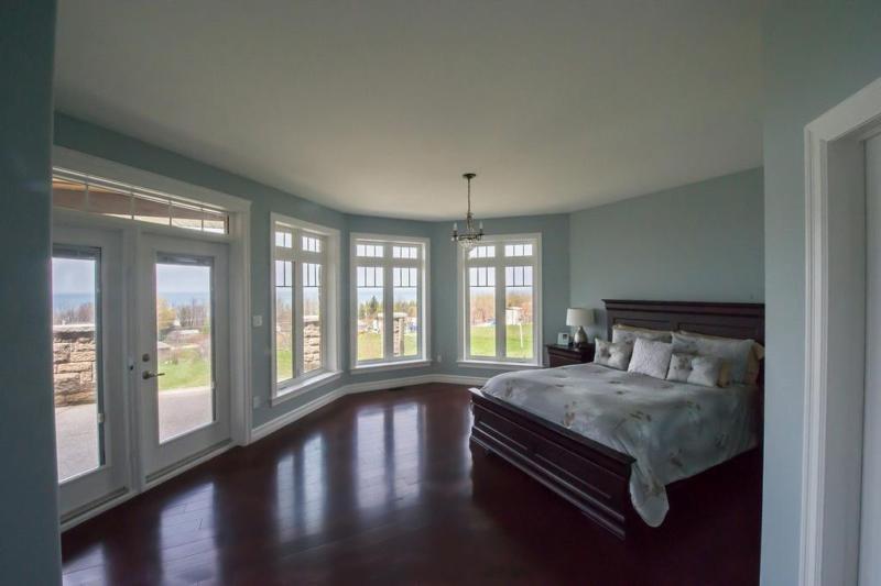 Executive Home with Amazing Views of Lake Huron near Kincardine