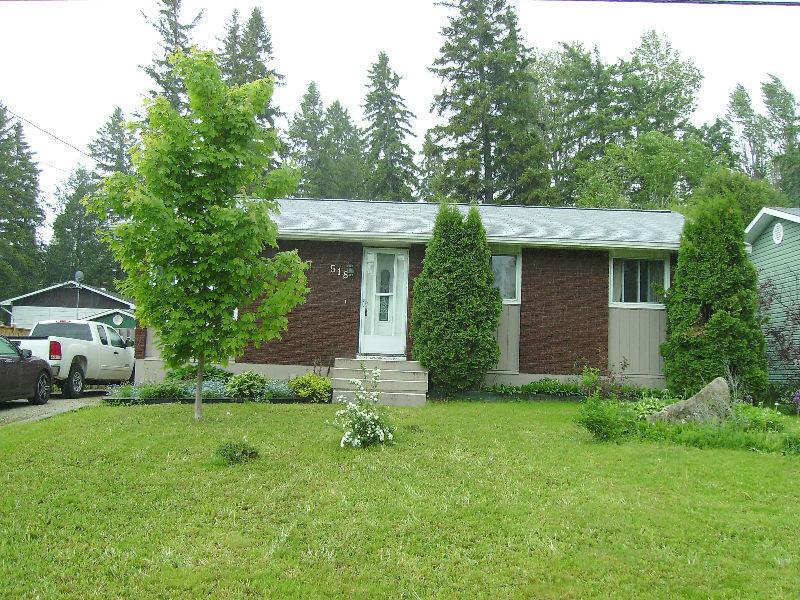 MOVING TO NEW LISKEARD? SEE THIS HOUSE