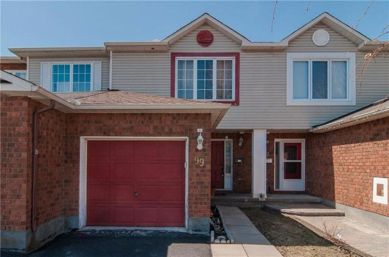 Freehold town-house in Desirable Barrhaven Under 290K!