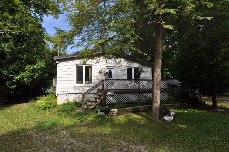 212 Francis Dr., Georgian Bluffs - Waterfront Property $329,900