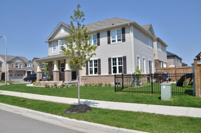Awesome Ancaster Home For Rent