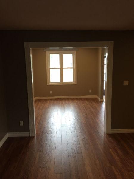 EXECUTIVE DOWNTOWN 2 BEDROOM AT BAGOT AND BAY STS