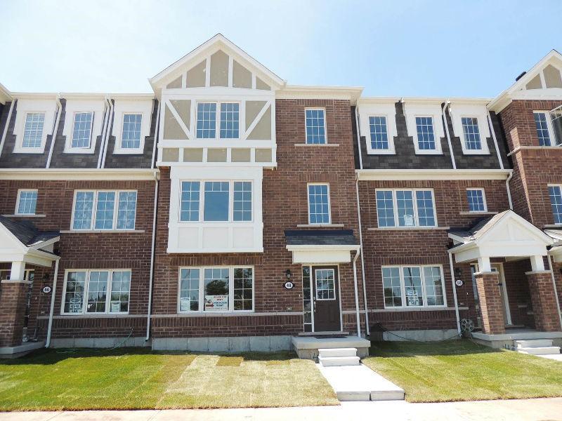 48 Outlook Terrace - Brand New Townhouse For Rent