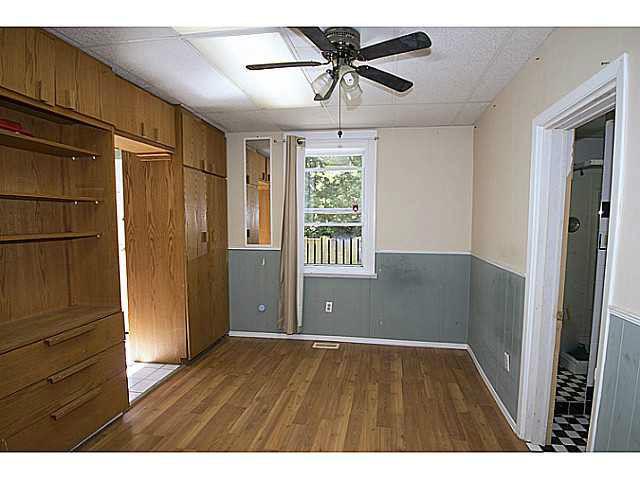 One room for rent with separate entrance+kitchen+bathroom