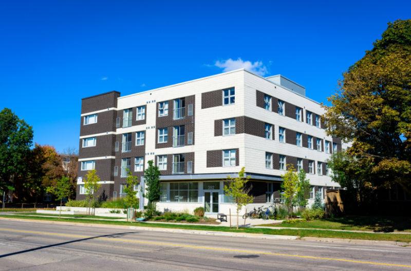 Waterloo Student Apartment Rentals - Sept 2016 Leases Today!