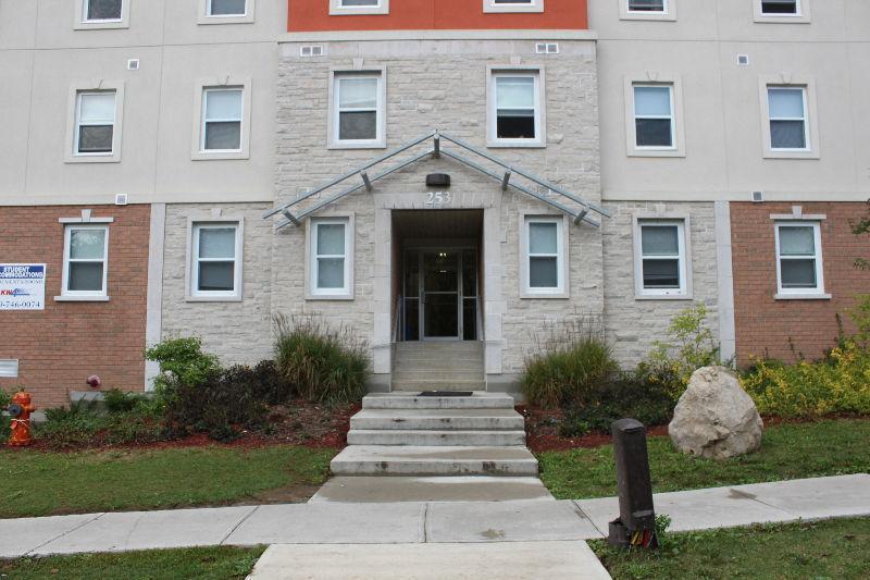 Waterloo Student Apartment Rentals - Sept 2016 Leases Today!
