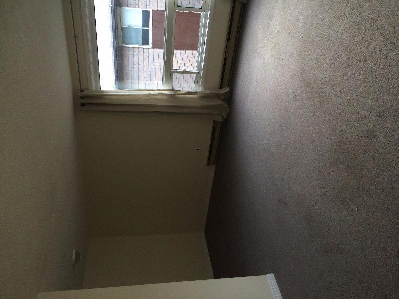 Large 1 Bedroom near YMCA