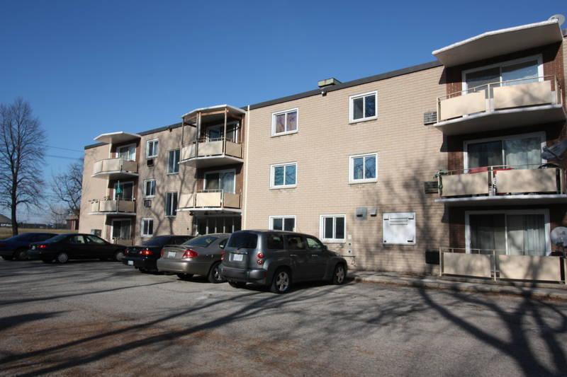 Spacious 2 Bedroom End Unit All Inclusive Available @ 266