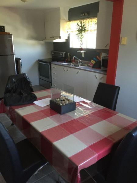 Beau & grand 4 ½ à louer -haut de gamme, 565$/mois. 01 octobre