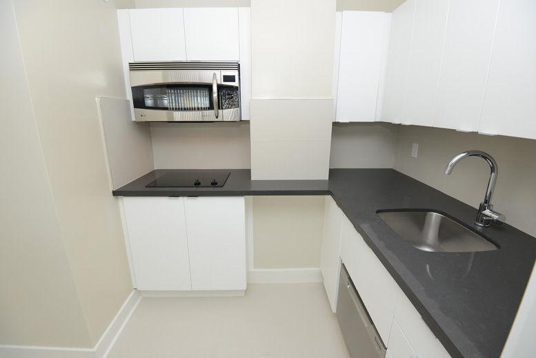 Fully Renovated Studio Suite (Forest Hill)