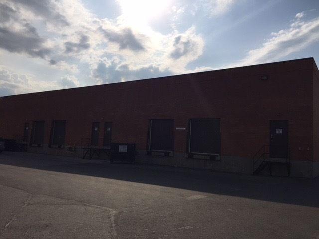 5,280 SQ FT- INDUSTRIAL Warehouse- FOR LEASE