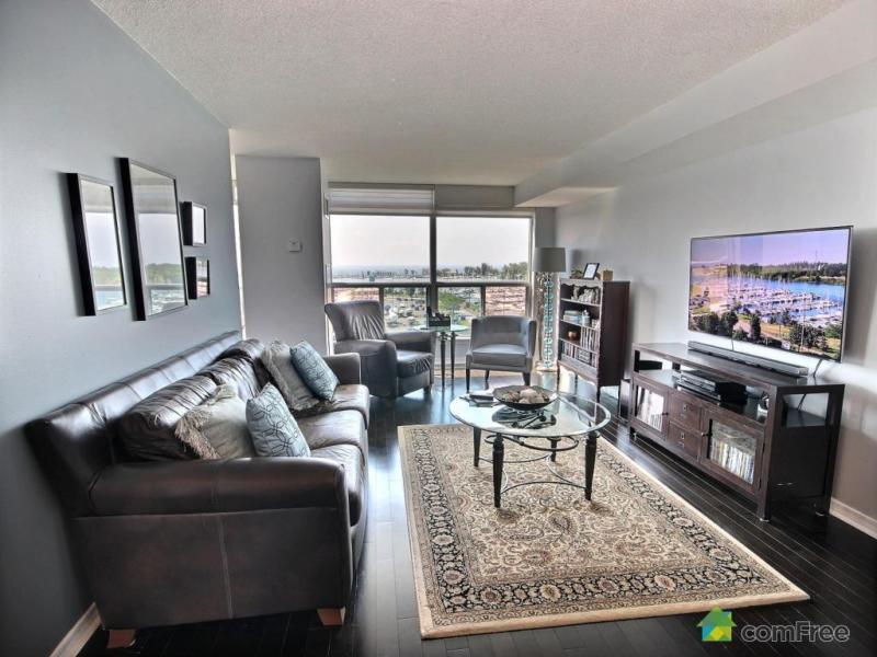 $585,000 - Condominium for sale in Whitby