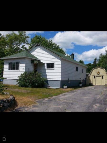 Charming Bungalow in Minnow Lake