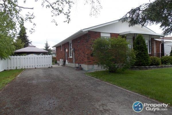 For Sale 197 Champlain, , ON