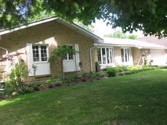 OPEN HOUSE SAT. JUNE 11th. 1 - 3PM STRAFFORDVILLE